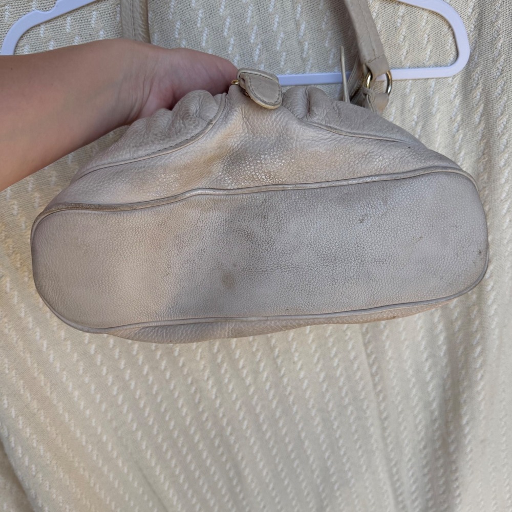 Michael Kors Leather Shoulder Bag Purse Hobo Satchel Jennings Neutral keychain - Picture 5 of 16
